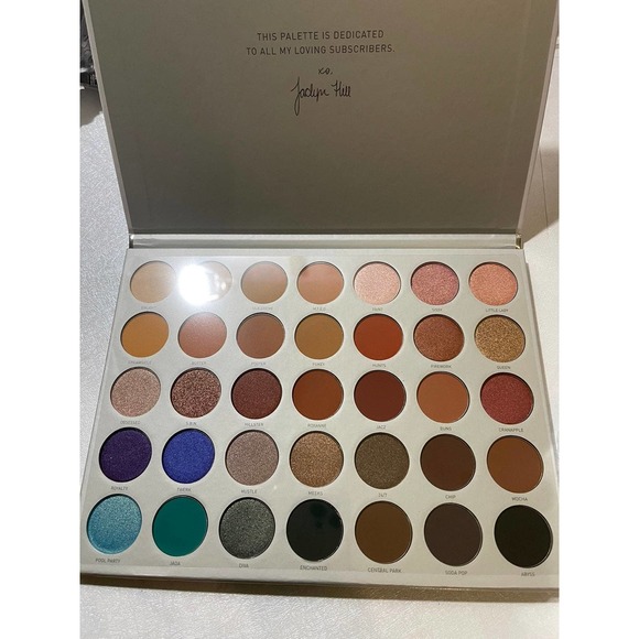 Morphe x Jaclyn Hill bundle - Picture 4 of 11
